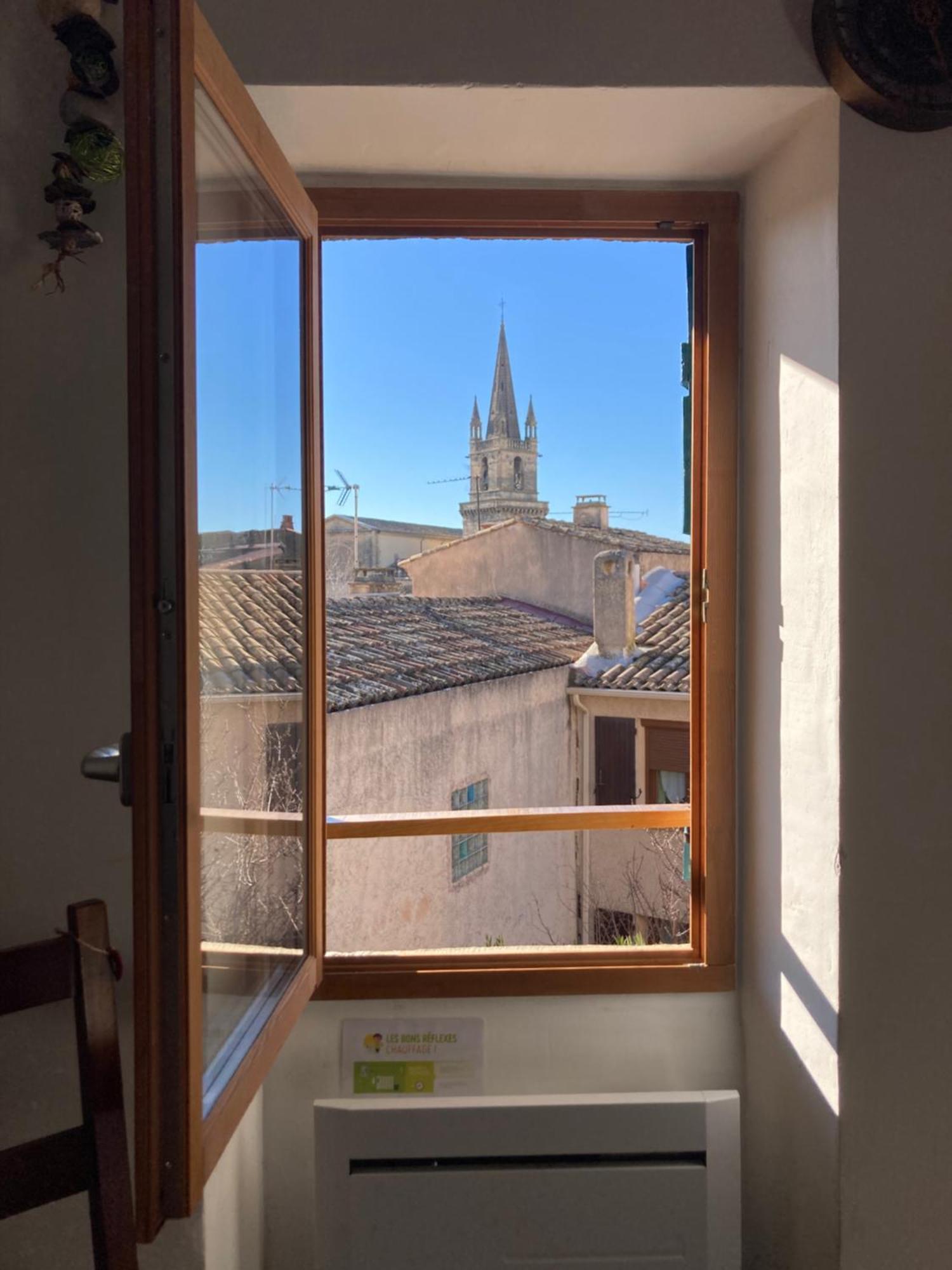 Pélissanne, superbe appartement entièrement rénové Extérieur photo